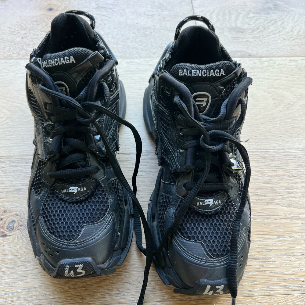 Balanciaga black runner sneakers